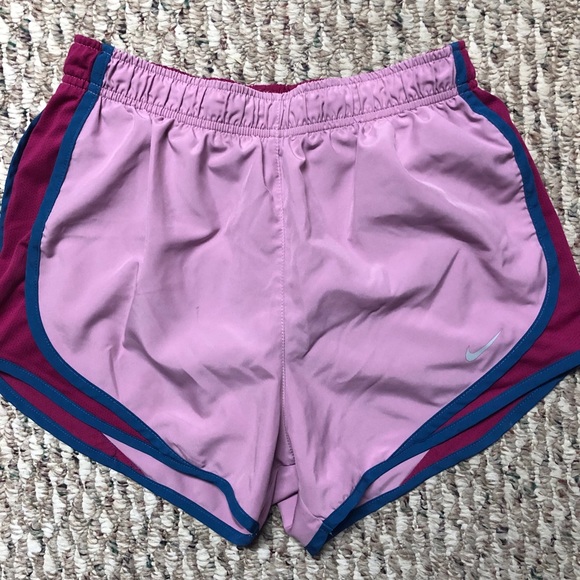 Nike running shorts - Picture 6 of 7